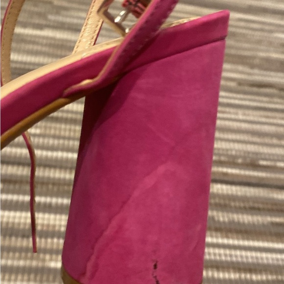 Vince Camuto Women's Fuchsia Heeled Sandals - Picture 3 of 6